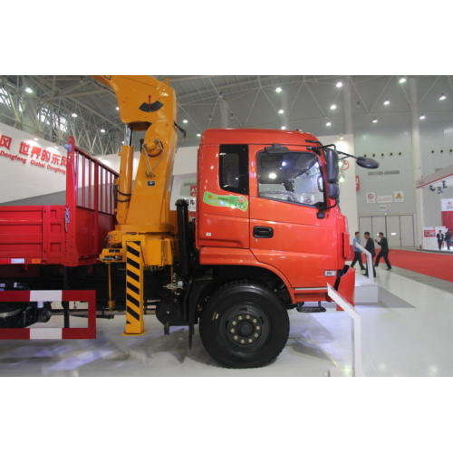 Dongfeng Chassis 8 Ton Mobile Truck Crane